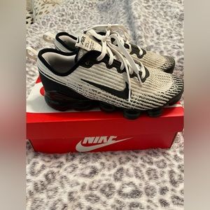 NIKE AIR VAPOR MAX FLYKNIT 3